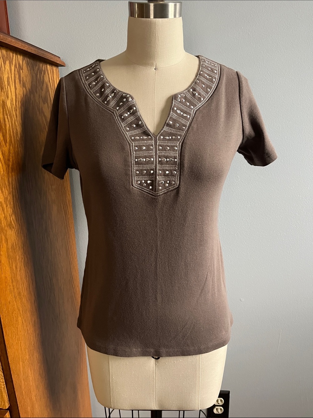 Karen Scott Chocolate Brown Short-Sleeve V-Neck Tee with Studded Trim